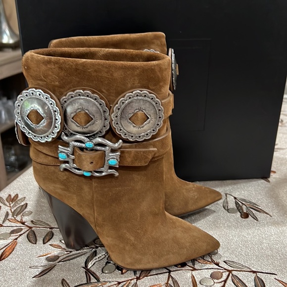 - Saint Laurent Niki Wester Boots - Picture 2 of 9